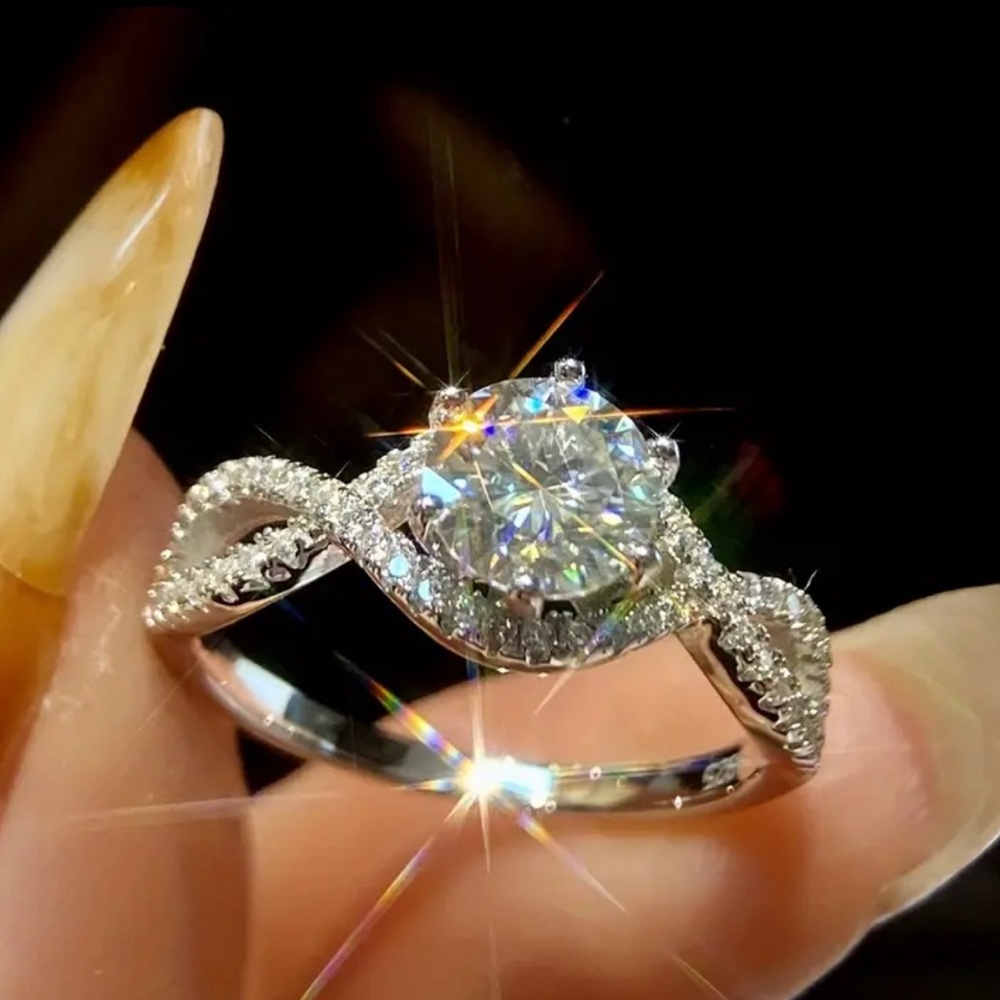 1ct diamond moissanite ring in sterling silver, size 9.